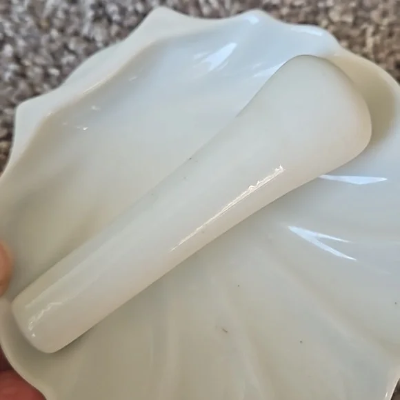 70s vtg Apothecary Pestle for Porcelain Mortar in excellent condition Marked